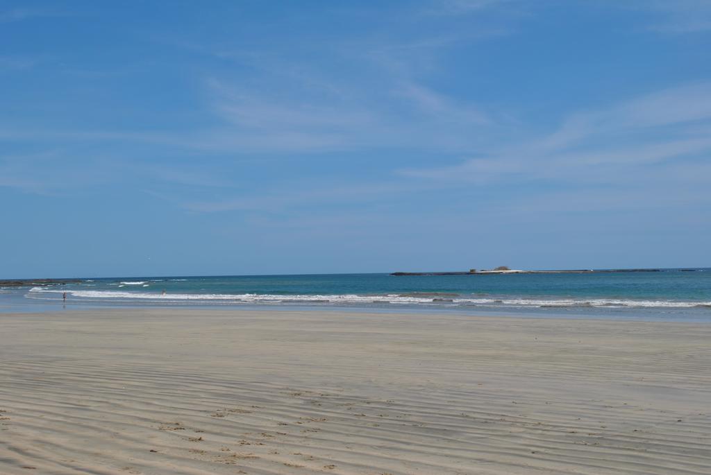 Tamarindo Sunshine Hotel Exterior photo